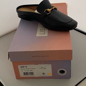 Lisavicky Black Sheep Nappa Leather Mule with Gold Bit, NWT, women’s size 7 1/2